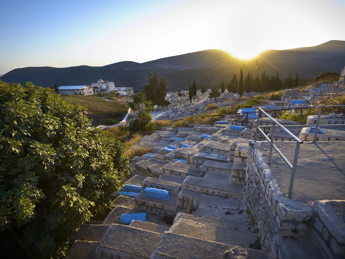 Eretzefat Hotel Safed Exterior photo